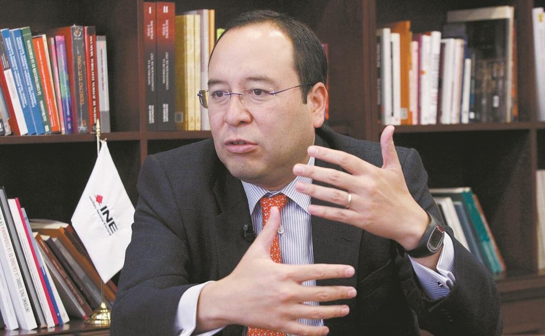 Consejero Ciro Murayama cuestiona plan de austeridad de la 4T para el INE