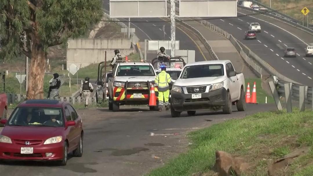 Joven muere baleado en presunto robo sobre carretera libre a Zapotlanejo