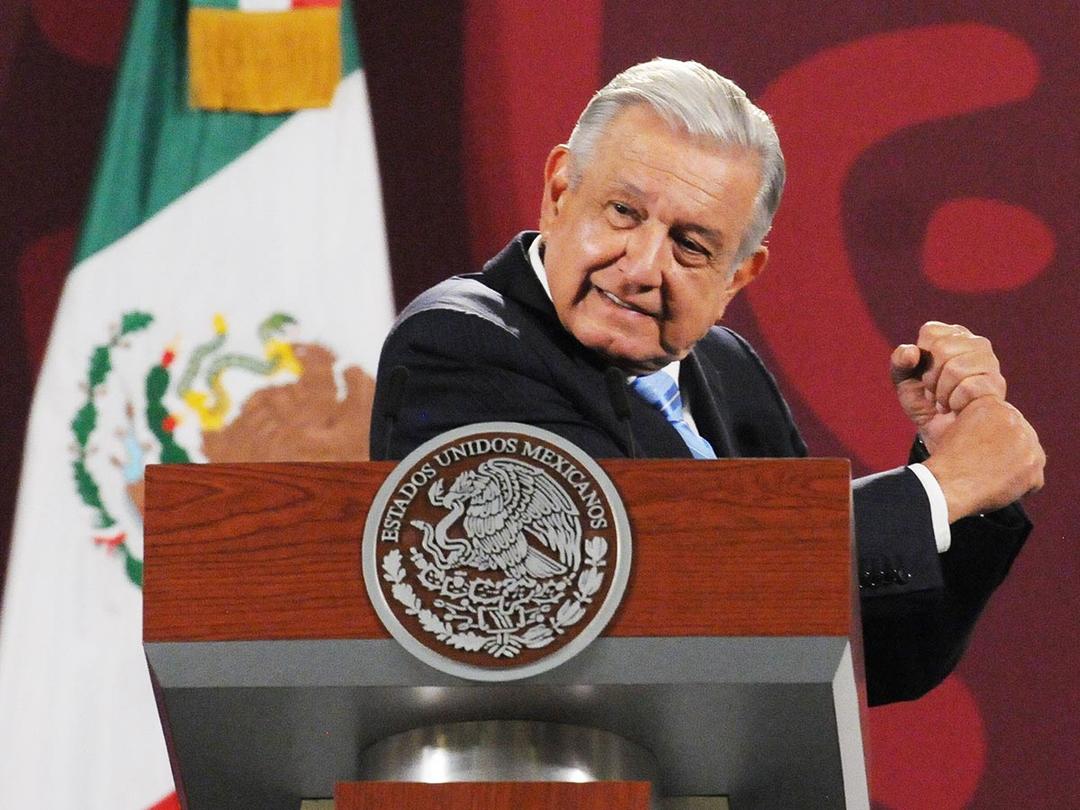 AMLO reconoció que hizo un coraje “de buen tamaño” porque Conagua otorgó concesiones
