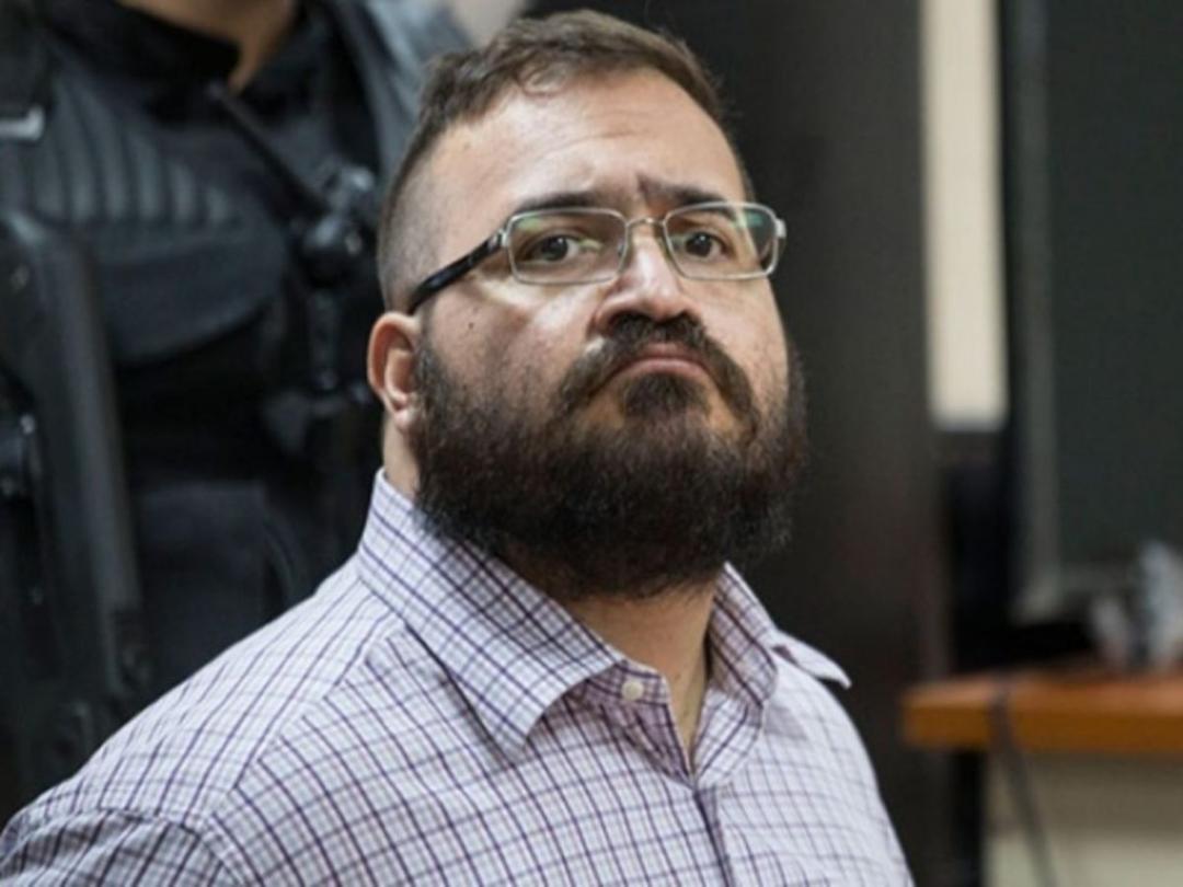 Dan a Javier Duarte suspensión provisional 