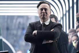 Elon Musk anuncia el restablecimiento de cuentas suspendidas de Twitter