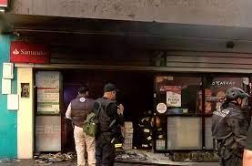 En el centro de GDL: Varias tiendas son incendiadas por presunto ex empleado
