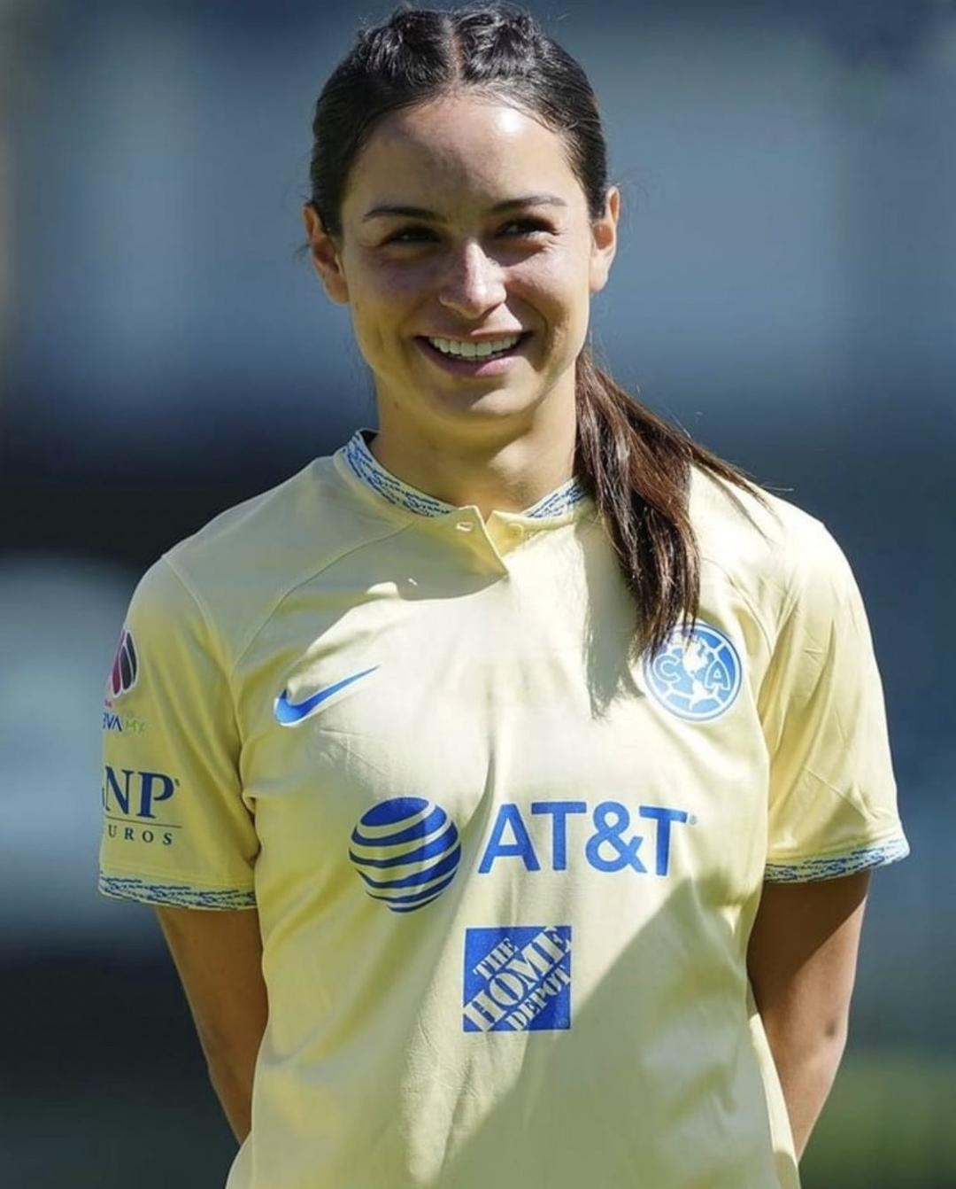 Jugadora del América sufre hackeo y acoso en redes sociales