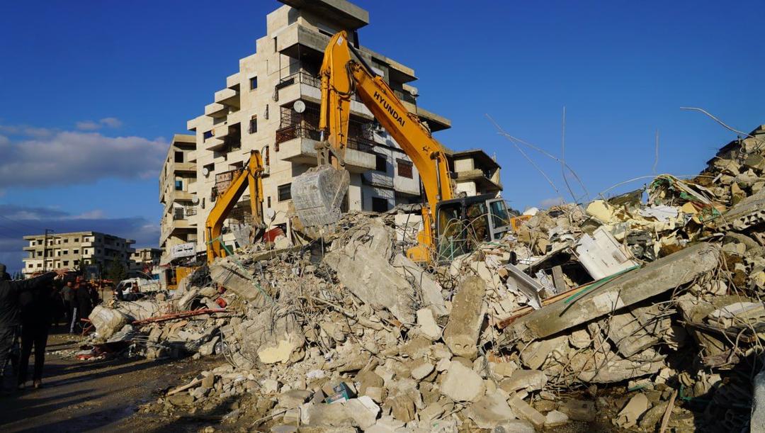 Fallecidos por sismo en Turquía y Siria aumenta a más de 19 mil