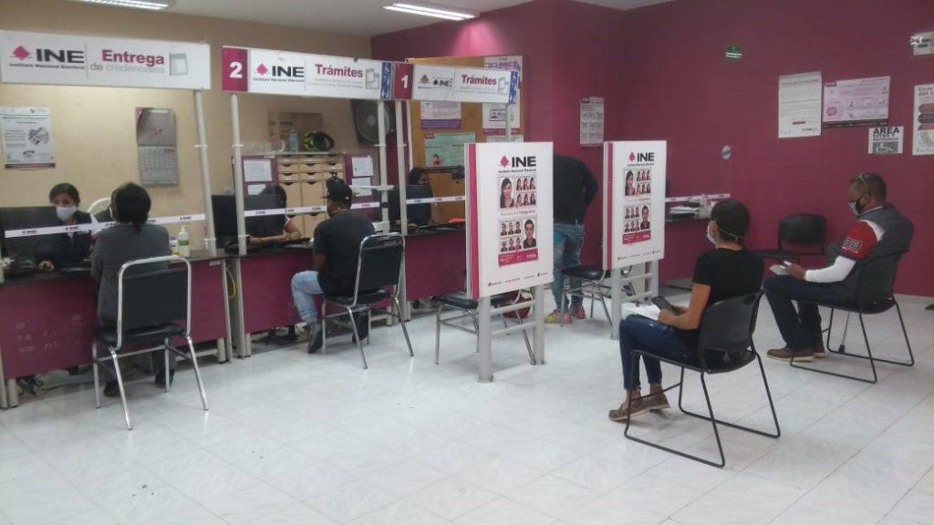 Desaparecerán más de mil 200 empleos en el INE