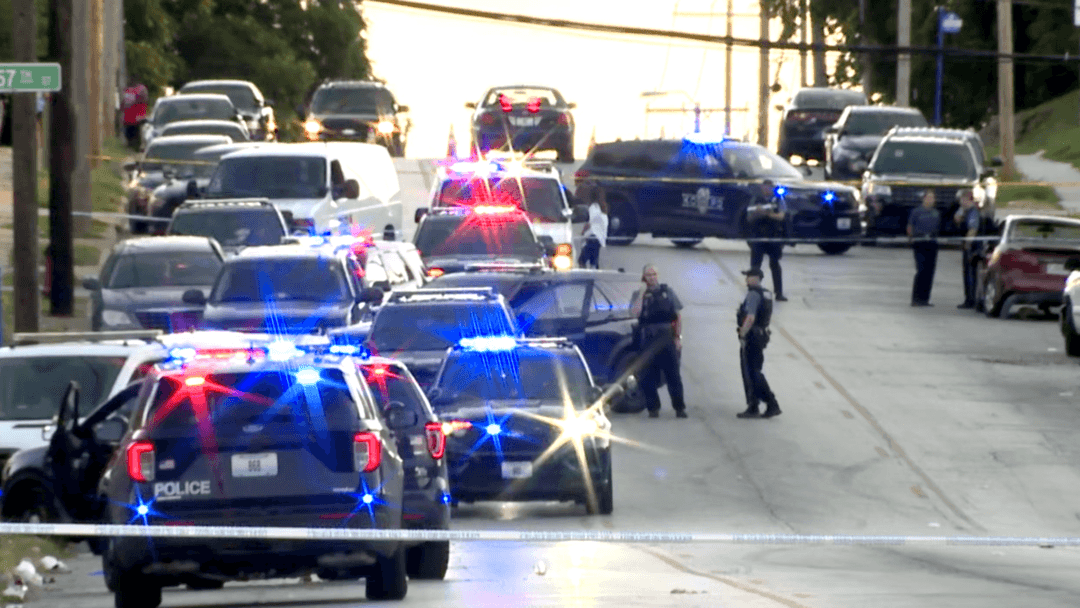 Varias víctimas en dos tiroteos de madrugada en Kansas City, Missouri