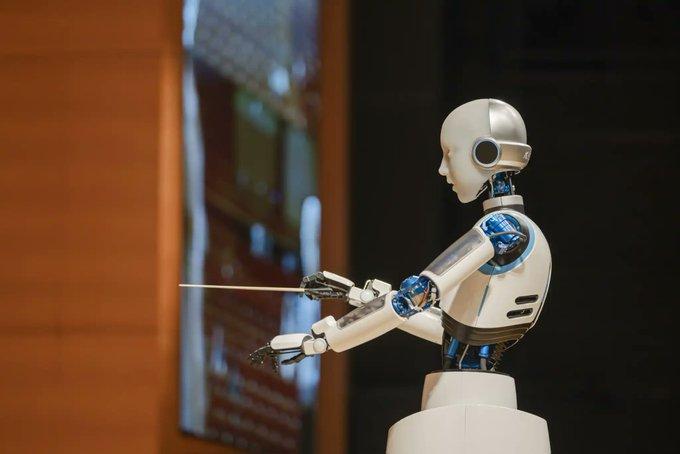 Robot dirige orquesta en Seúl, Corea del Sur