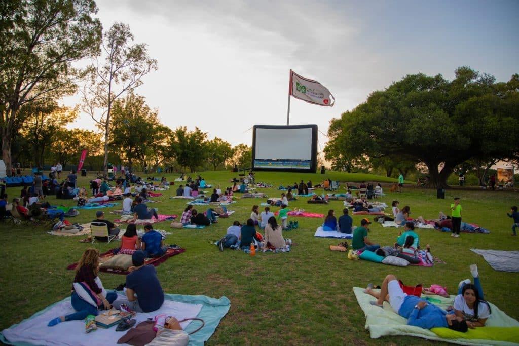 Cine al aire libre: Lleva gratis a tus hijos en Guadalajara