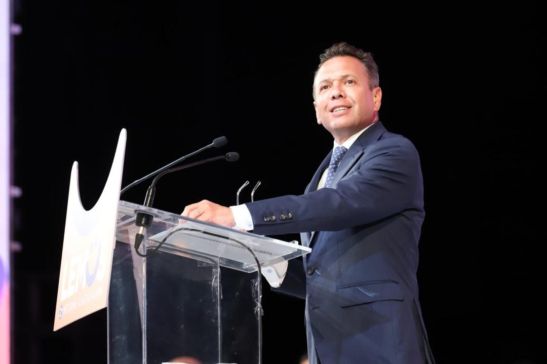 Pablo Lemus reitera en informe que busca la gubernatura de Jalisco