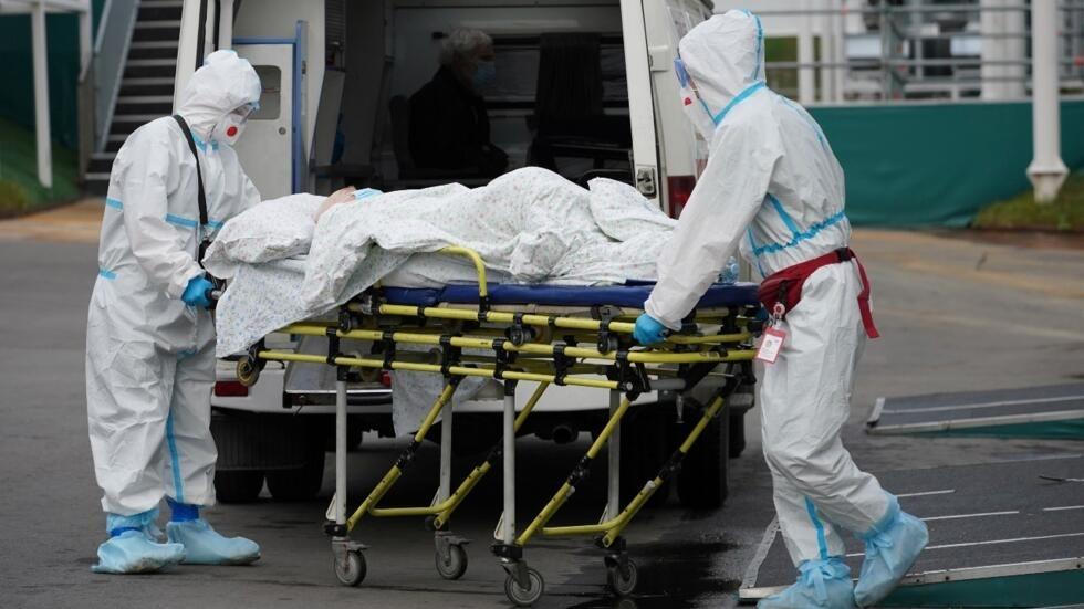 COVID: La OMS está preocupada por el aumento de muertos por la enfermedad