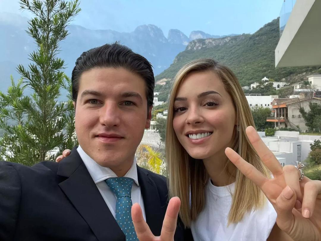 Samuel García pide a su esposa Mariana Rodríguez ir por el Senado