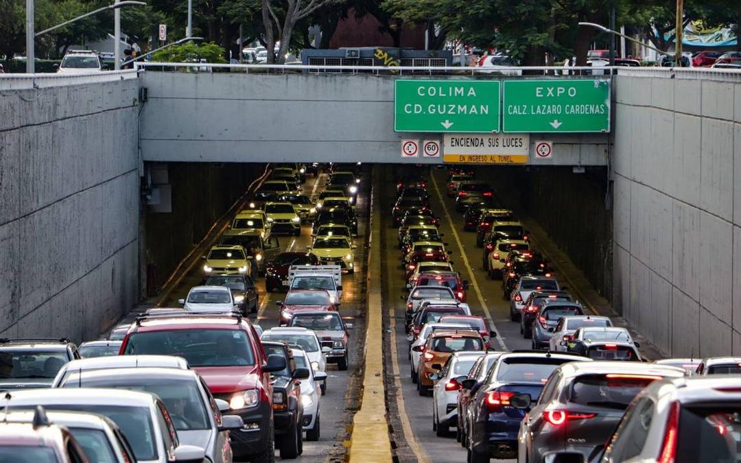 López Mateos: Arrancan los módulos contra tráfico en la avenida