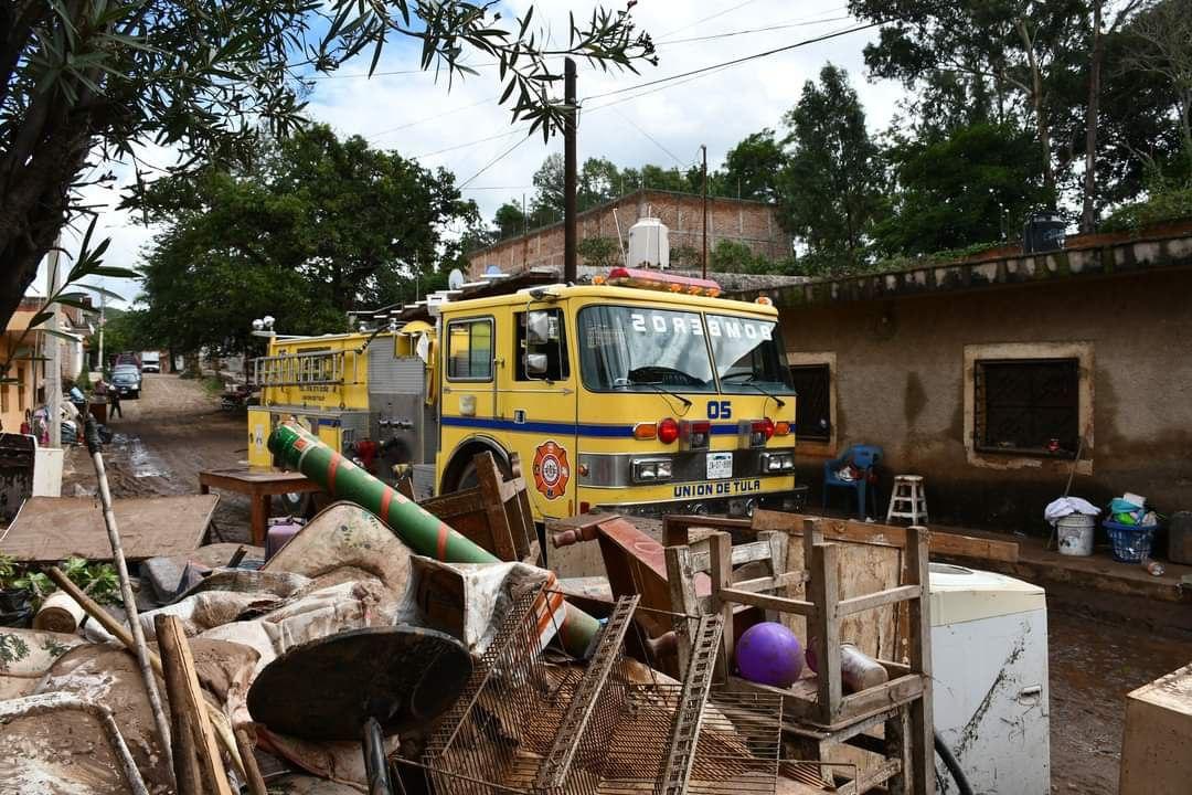 Huracán Lidia: Abren centros de acopio para apoyar a damnificados en Jalisco