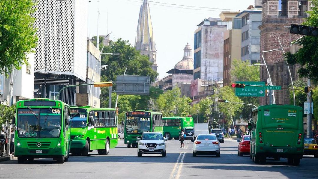 Transporte público: Rutas modificarán su recorrido debido a un cierre vial