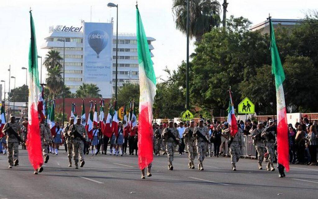Transporte público: Por desfile de la Revolución habrá cambios en rutas de camiones