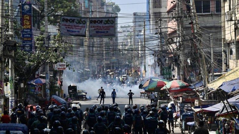 Bangladesh: Trabajadores textiles protestan por mejores salarios