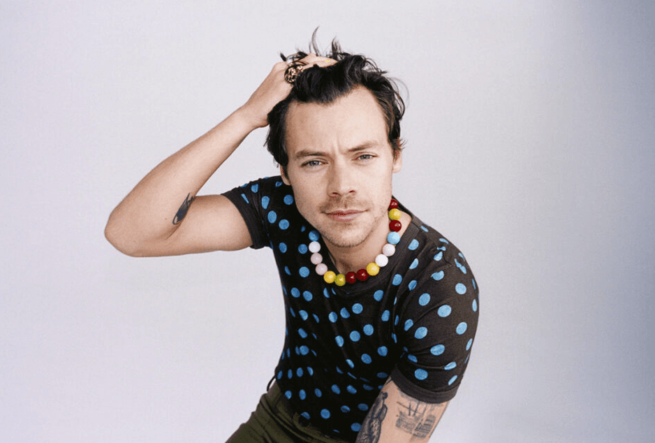 Harry Styles cumple 30 años y así lo festejan en redes sociales