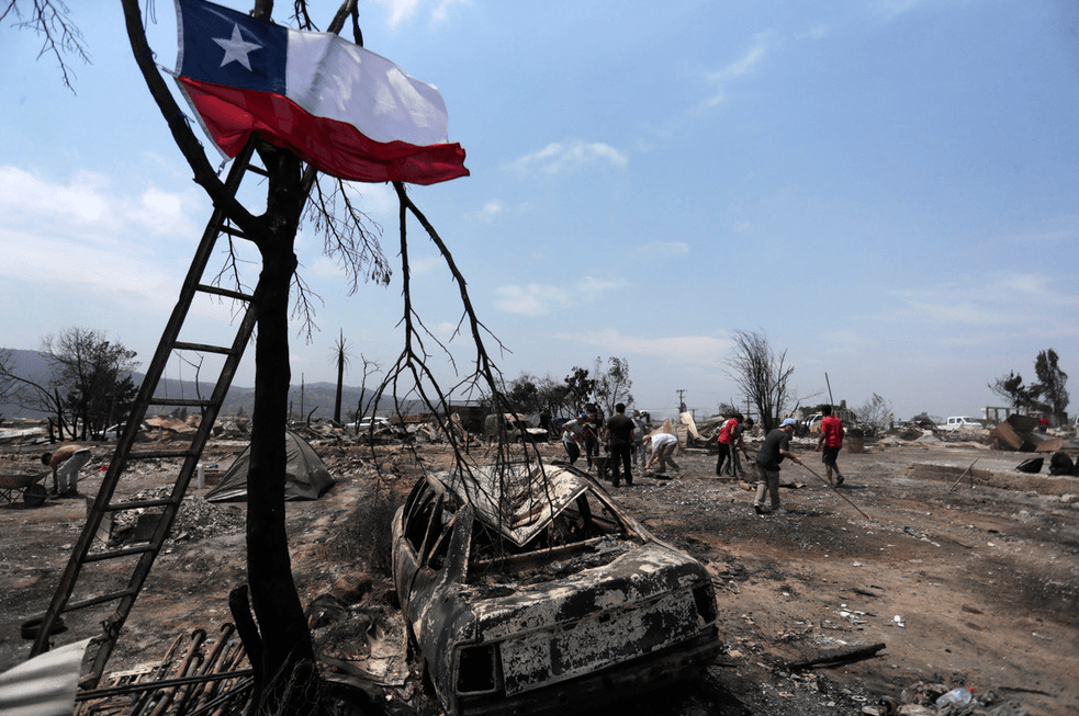 Incendios en Chile: Aumenta a 99 el número de muertos