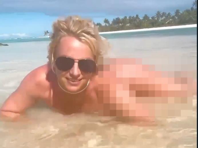 Britney Spears: ¿Se filtró? Circula un video de la famosa desnuda en la playa