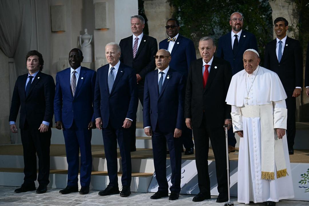 Papa Francisco se convierte en el primer jefe de la Iglesia católica en participar en el G7