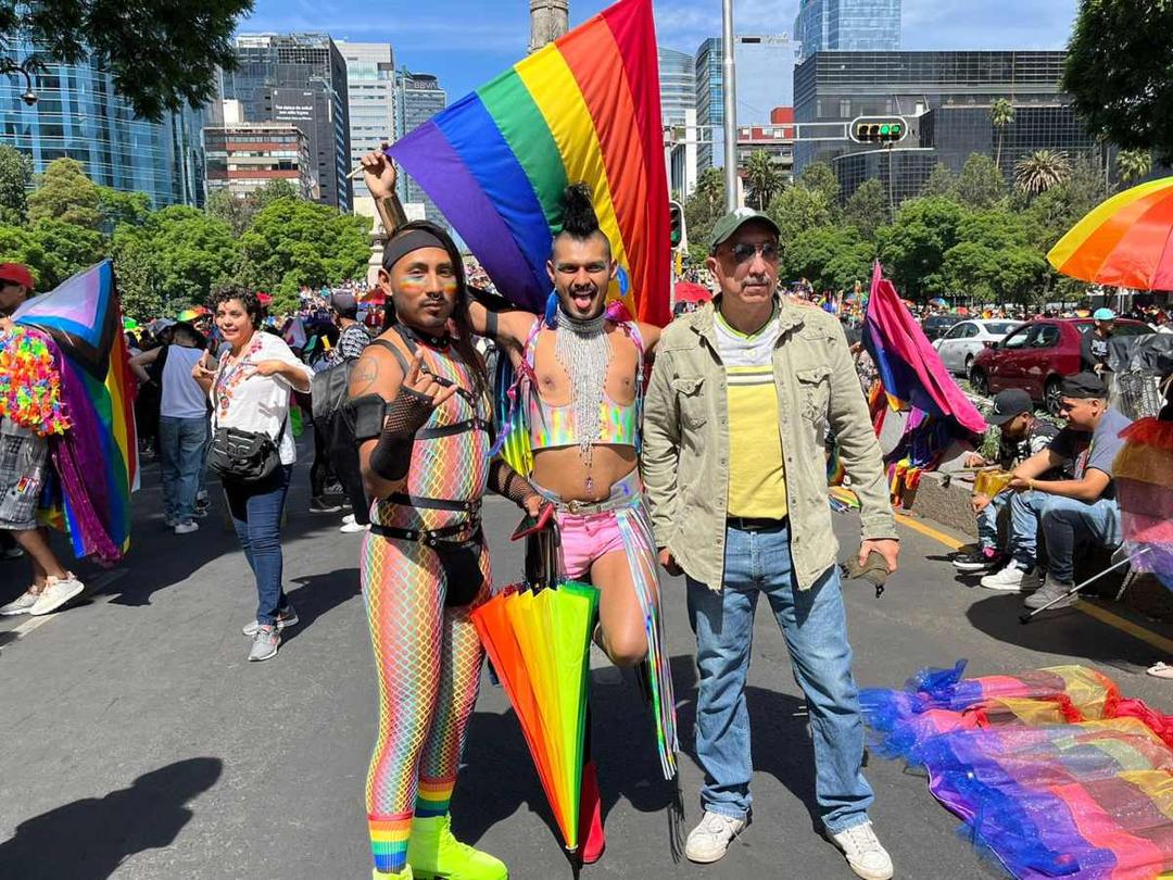 Se lleva a cabo la ‘Marcha del Orgullo LGBTTTIQ+’ en CDMX