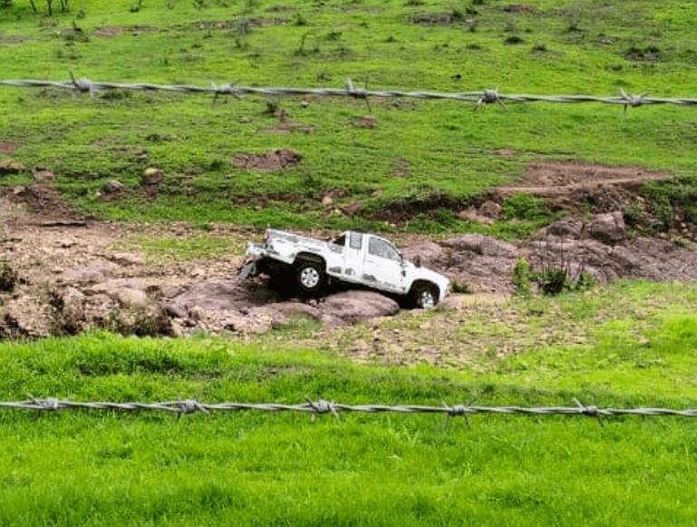 Etzatlán: Corriente arrastra a familia completa; hallan a tres sin vida