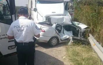 Deja tres muertos choque en San Juan de los Lagos