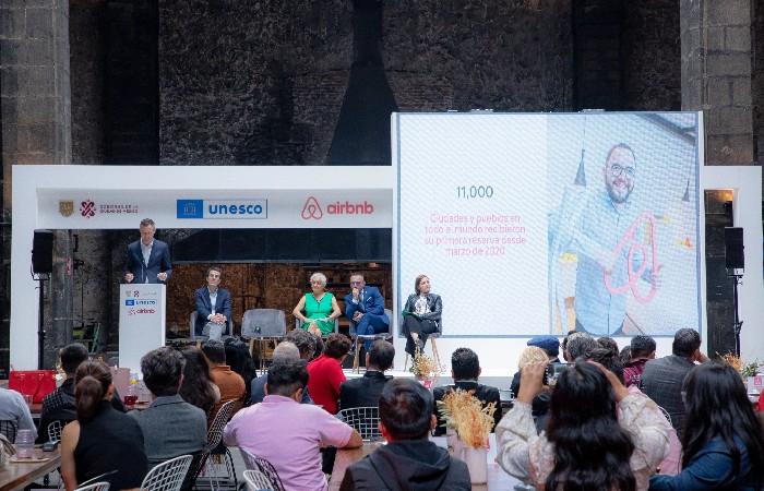 Airbnb y Unesco buscan impulsar a CDMX como “Capital del Turismo Creativo”