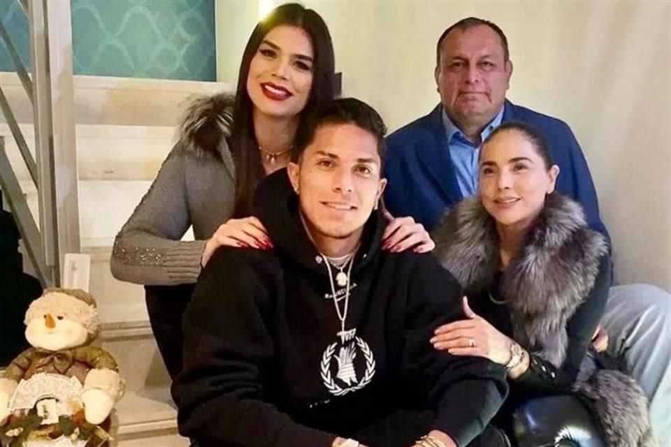 Carlos Salcedo: Mamá del futbolista es acusada de homicidio; está prófuga