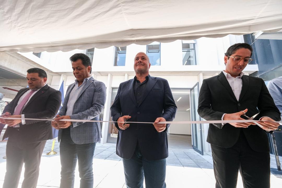 Enrique Alfaro inaugura nuevo edificio de Fiscalía del Estado en Calle 14