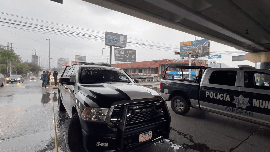 Zapopan: Balacera deja dos muertos y un herido en avenida Patria