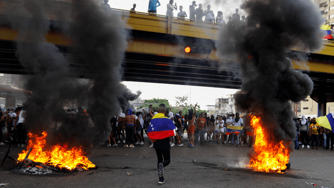 Venezuela reconoce al menos 25 muertos en protestas tras elecciones