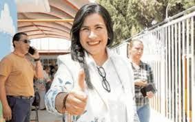 Citllali Amaya (MC) emite su voto por #EleccionesTlaquepaque