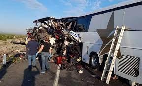 16 fallecidos por accidente en carretera de Sonora