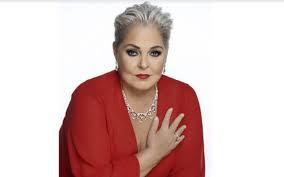 Lupita D’Alessio recupera los derechos sobre sus canciones