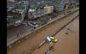 Turquía bajo el agua por torrenciales lluvias