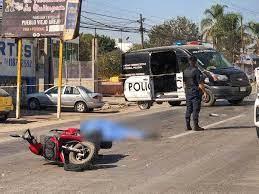 Joven motociclista muere atropellado en la carretera libre a Zapotlanejo