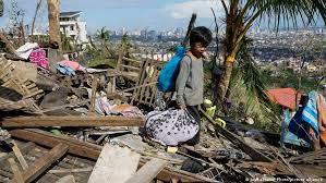 A 375 eleva Filipinas cifra de muertos por tifón Rai