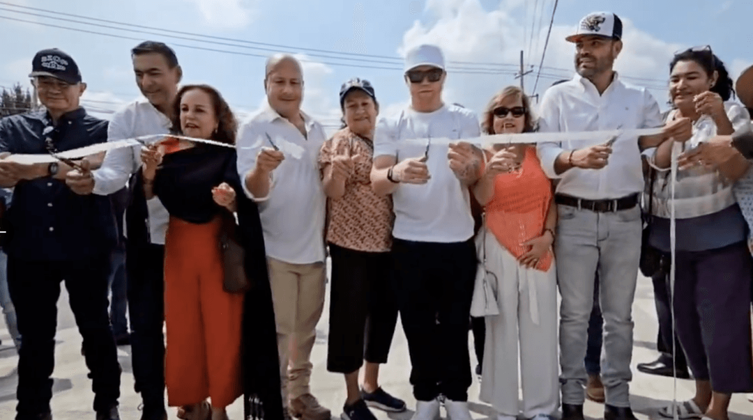 Enrique Alfaro inaugura obras de pavimento en Tlajomulco de Zúñiga