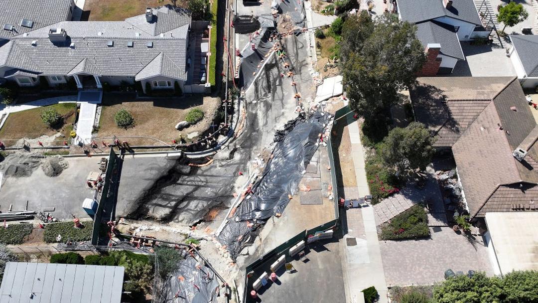 Grietas en California: Mira las impactantes imágenes; declaran emergencia