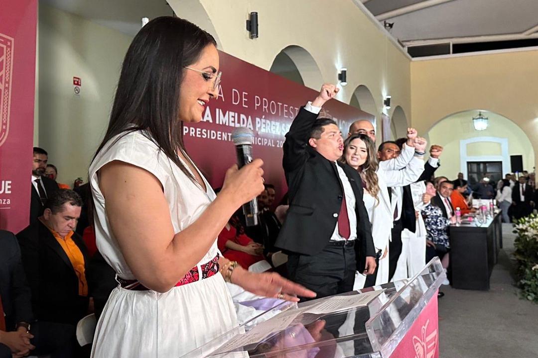 Laura Imelda Perez Segura rinde protesta como alcaldesa de Tlaquepaque 