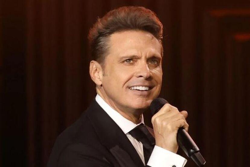¡Luis Miguel rompe récord! con la gira latina más taquillera de la historia