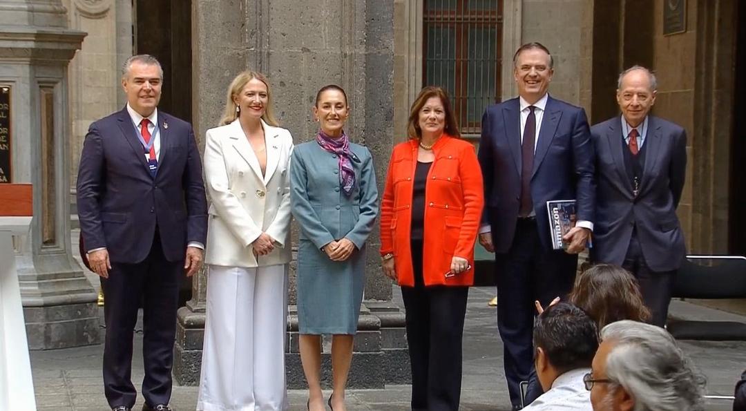 Claudia Sheinbaum celebra inversión multimillonaria de empresas estadounidenses