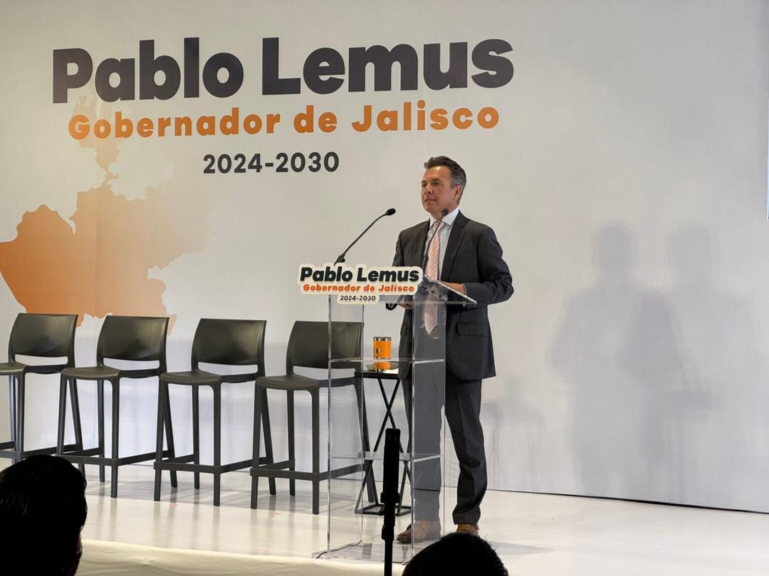 Pablo Lemus presenta a titulares de Hacienda, Planeación e Ipejal