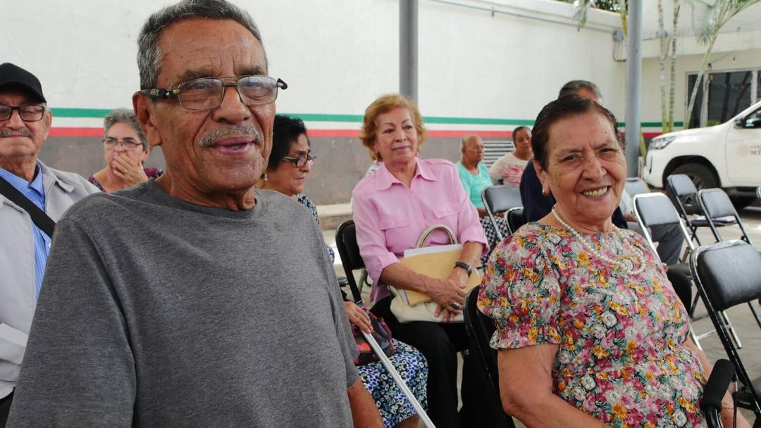 Pensión adultos mayores: Aprueban que sea obligatoria desde los 65 años