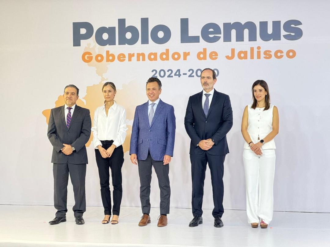 Pablo Lemus continúa con presentación de su Gabinete