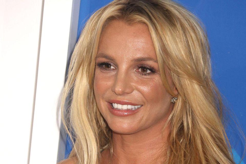 Britney Spears confirma que se mudó a México tras acoso de paparazzis