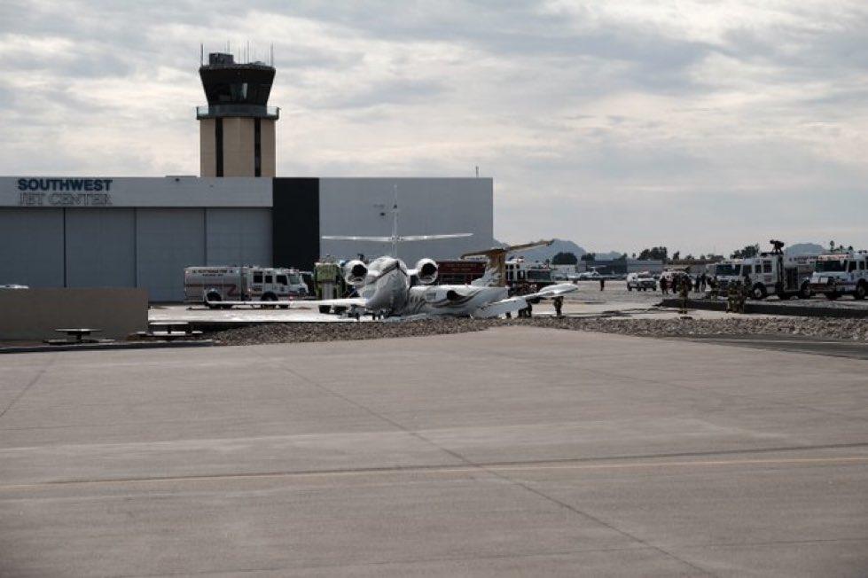 Arizona: Chocan dos aviones en una pista del aeropuerto de Scottsdale