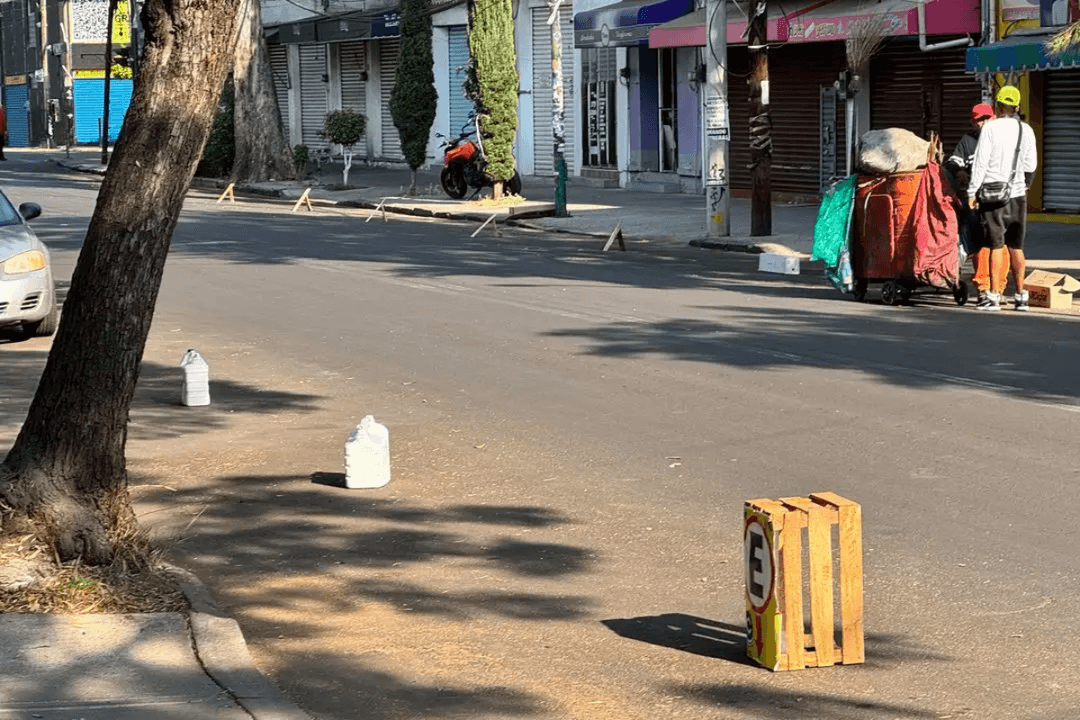 CDMX: Darán 36 horas de arresto a franeleros apartalugares