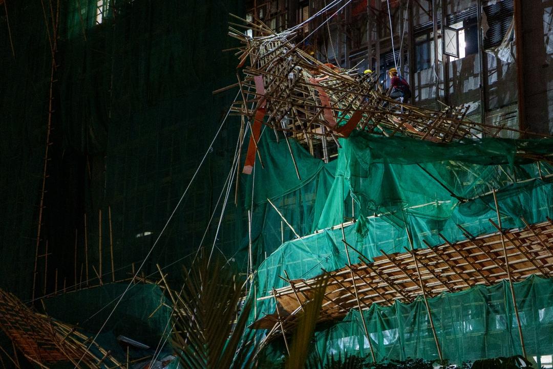 Hong Kong, bajo el agua por tifón Wipha